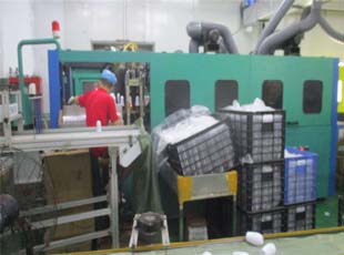 注塑機(jī)吹塑設(shè)備